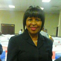 Lindiwe Manana