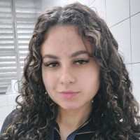 Evellyn Ferreira