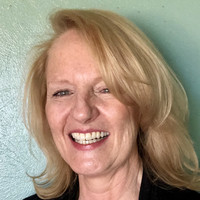 Deborah Barr