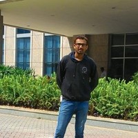 Naveen Tr