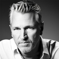 Sean Manchester