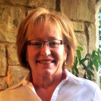 Gayle Akins