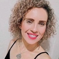 Adriana Elisa Pereira