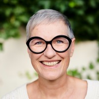 Jeanette Schuster