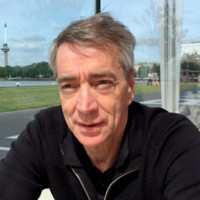Co Ederen Van