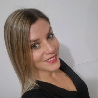 Linda Nicolas