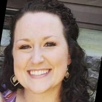 Kelly Bracken