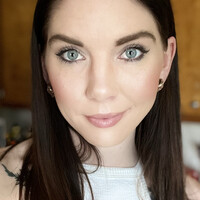 Gabrielle Downs
