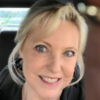 Anita Teer