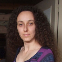 Yvonne Castel