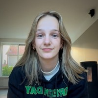 Anouk Veenstra