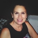 Beatriz E. Plaza
