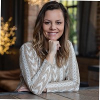 Szecsődi Barbara