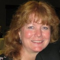 Julie Lind