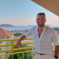 Tarik Düsün