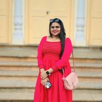 Kavitha R