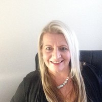 Lynda Price