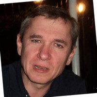 Val Manov