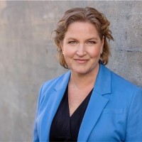 Karin Karlsbro