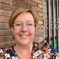 Nancy Van De Plasse