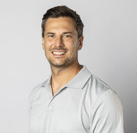 Péter V.