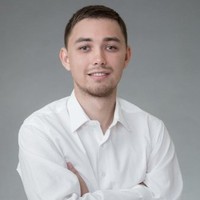 Павел Максимов