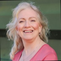 Dr Annette Greenwood