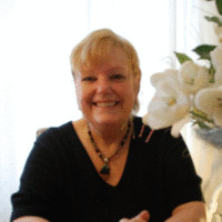 Jacqui Hunter
