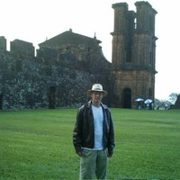 José A Becker Representante
