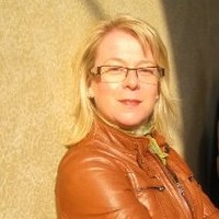 Fiona Thomas