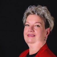 Dianne Leckie