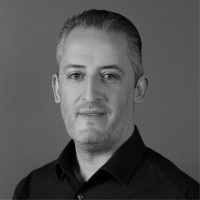 Taner Tok