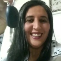 Hélida Regina Silva Sande