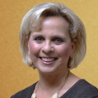 Gail Macharsky, Cic
