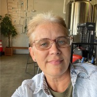 Amanda Kaderly