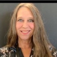 Julia Hunt