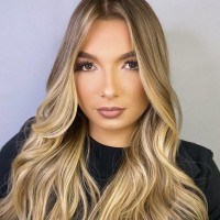 Adynailla Oliveira