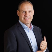 Mikael Teng