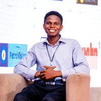 Osazuwa Iserhienrhien