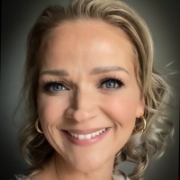 Sarah Miller