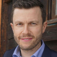 Dr. Christian Funk