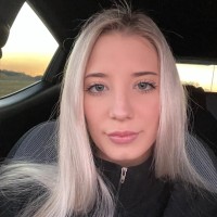 Julia Hair