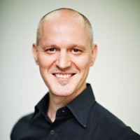 Stephen Starr