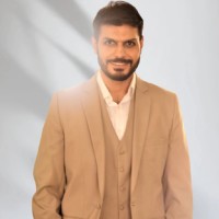 Yasin Tola, Cfa