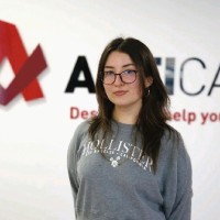 Claudia Nita