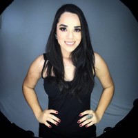 Elysane Pinheiro
