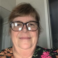 Kimberly S Kosierb