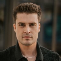 Jon Ramos