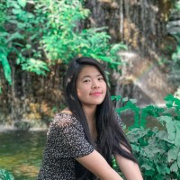 Sally Tran