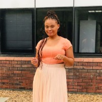Mbalenhle Lochenburg